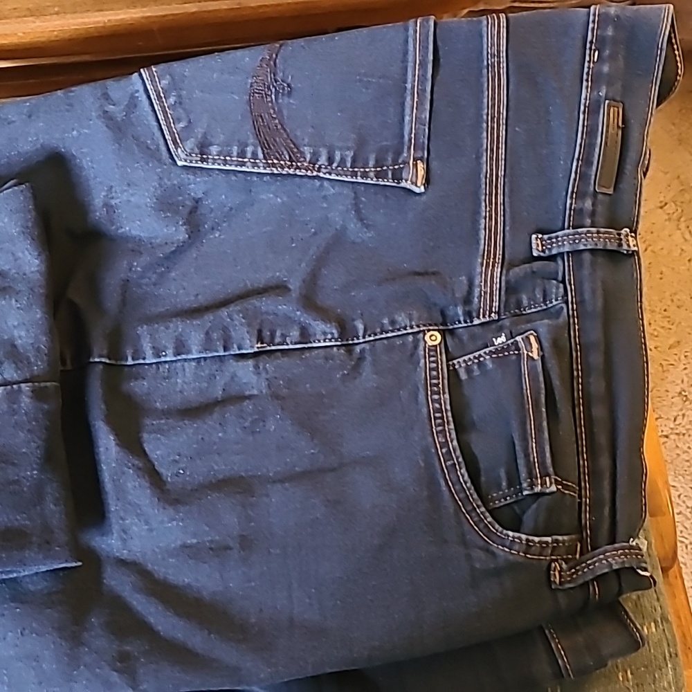 Jeans - Picture 2 of 2